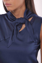 Carica l'immagine nel visualizzatore di Gallery, top in raso di viscosa con nodo - mimì muà - blu