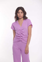 Carica l'immagine nel visualizzatore di Gallery, blusa con riprese - mimì muà - ciclamino 2025