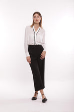 Carica l'immagine nel visualizzatore di Gallery, pantalone palazzo cropped in tessuto tecnico - mimì muà - nero 2025