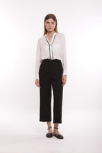 Carica l'immagine nel visualizzatore di Gallery, pantalone palazzo cropped in tessuto tecnico - mimì muà - nero 2025