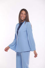 Carica l'immagine nel visualizzatore di Gallery, giacca in tessuto tecnico con maniche in georgette - mimì muà - celeste