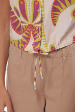 Carica l'immagine nel visualizzatore di Gallery, camicia cropped fantasia palms - mimì muà - panna