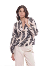 Carica l'immagine nel visualizzatore di Gallery, blusa fantasia leaves - mimì muà - panna