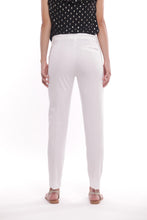 Carica l'immagine nel visualizzatore di Gallery, pantalone sigaretta in gabardina - mimì muà - bianco 2025