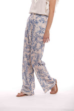 Carica l'immagine nel visualizzatore di Gallery, pantalone palazzo fantasia toile de jouy - mimì muà - azzurro 2025