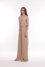 Carica l'immagine nel visualizzatore di Gallery, tuta in simil lino - mimì muà - cammello 2025