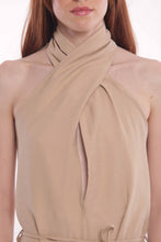 Carica l'immagine nel visualizzatore di Gallery, tuta in simil lino - mimì muà - cammello 2025