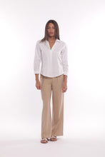 Carica l'immagine nel visualizzatore di Gallery, pantalone palazzo in akumal con dettaglio a righe - mimì muà - cammello 2025