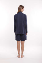 Carica l'immagine nel visualizzatore di Gallery, giacca lunga in gessato blu bianco - mimì muà