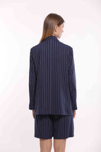 Carica l'immagine nel visualizzatore di Gallery, giacca lunga in gessato blu bianco - mimì muà