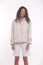 Carica l'immagine nel visualizzatore di Gallery, trench corto svasato - mimì muà - gesso