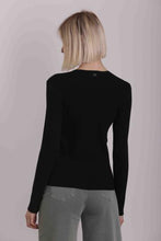 Carica l&#39;immagine nel visualizzatore di Gallery, maglia scollo tondo in lurex - mimì muà - nero
