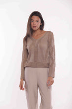 Carica l&#39;immagine nel visualizzatore di Gallery, maglia scollo a V traforata lurex - mimì muà - cammello
