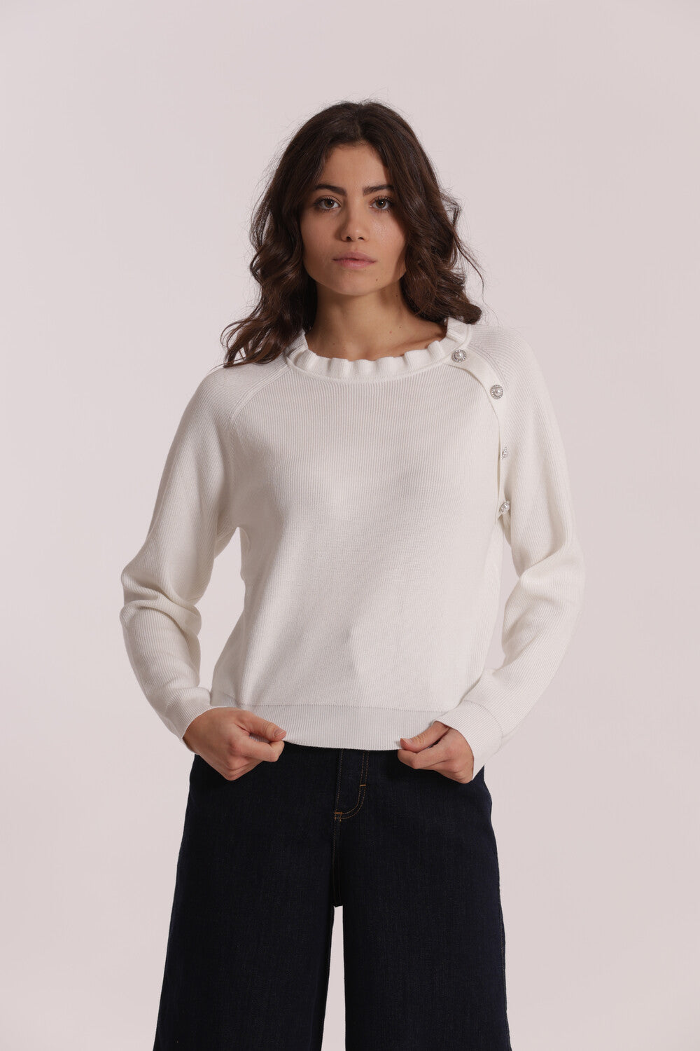 maglia con bottoni gioiello - mimì muà - panna