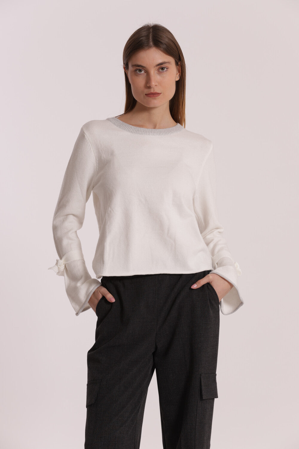 maglia scollo tondo con fiocchi sulla manica - mimì muà - panna