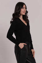 Carica l'immagine nel visualizzatore di Gallery, maglia cardigan con tasche - mimì muà - nero

