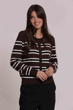 Carica l'immagine nel visualizzatore di Gallery, maglia cardigan a righe con dettaglio perle - mimì muà - moro
