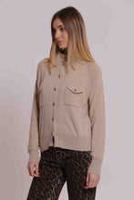 Carica l'immagine nel visualizzatore di Gallery, cardigan lupetto con tasche - mimì muà - beige chiaro
