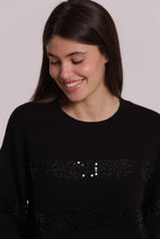 Carica l'immagine nel visualizzatore di Gallery, maglia scollo tondo con righe paillettes  - mimì muà -  nero

