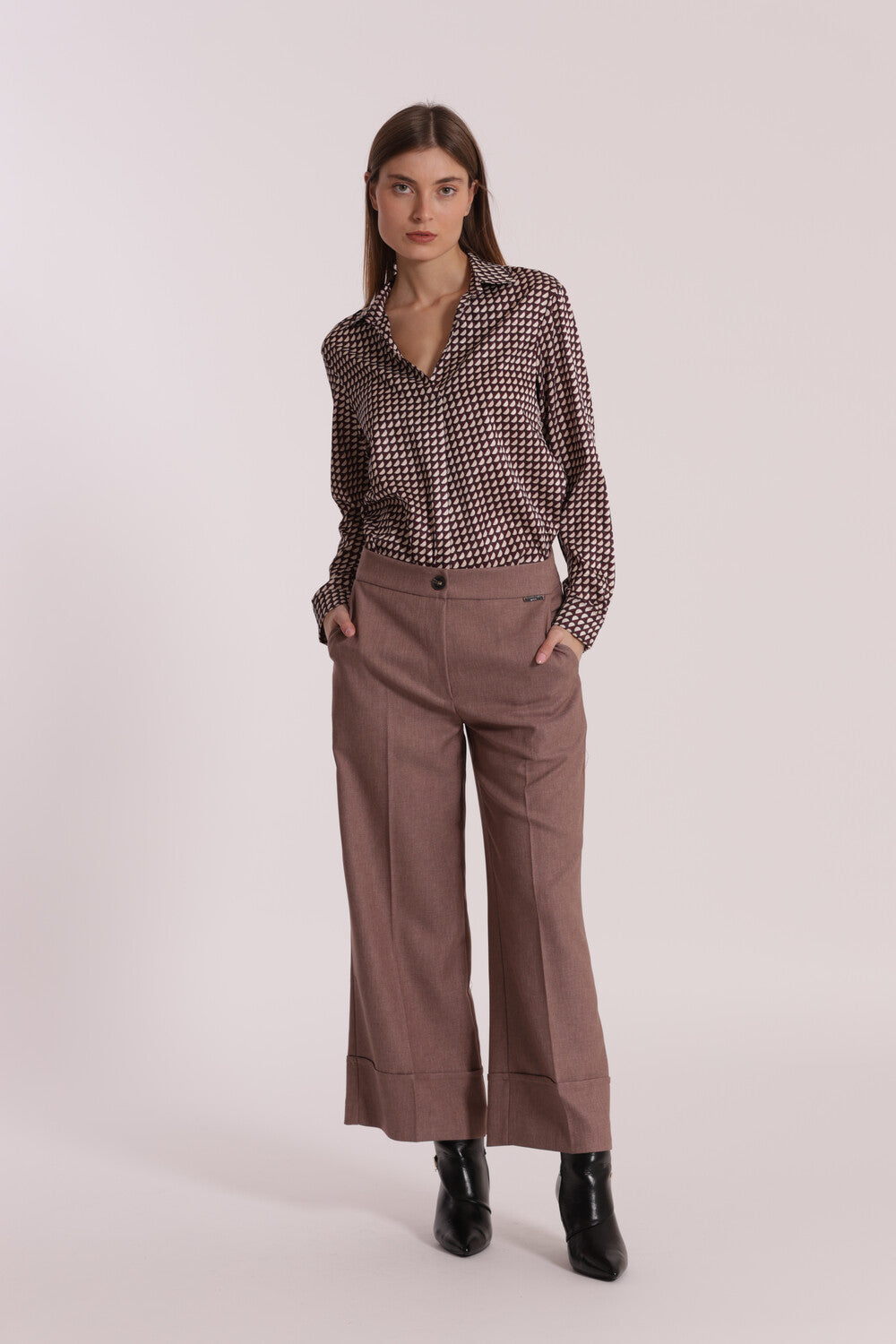 pantalone cropped in tessuto fiammato - mimì muà - tortora