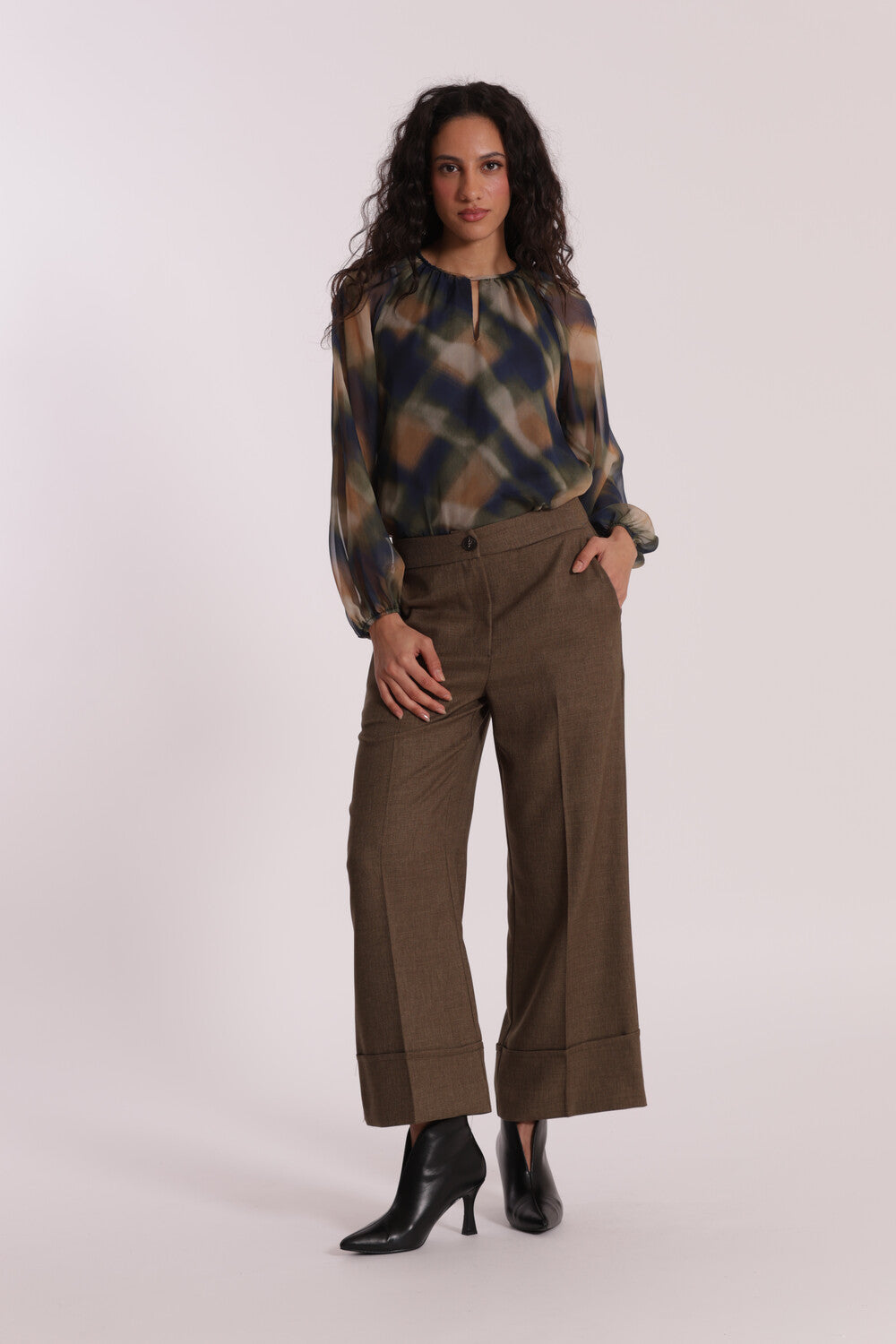 pantalone cropped in tessuto fiammato - mimì muà - verde militare