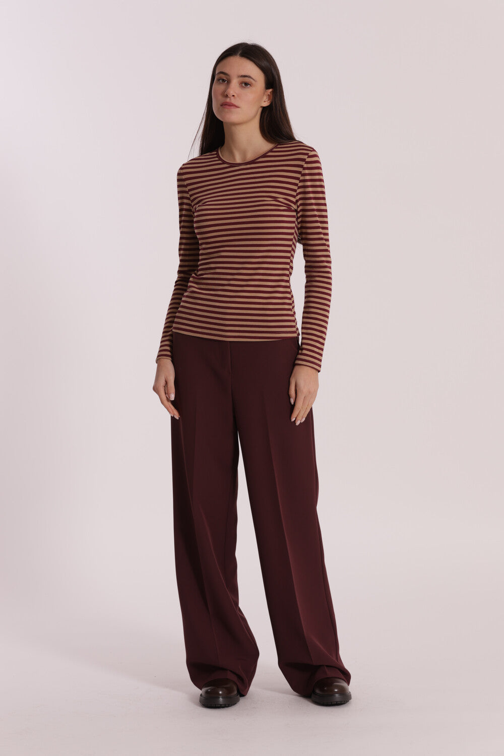 pantalone palazzo con elastico dietro in tessuto tecnico - mimì muà - mosto