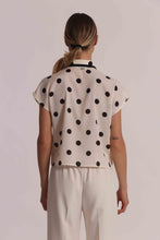Carica l'immagine nel visualizzatore di Gallery, camicia maniche corte fantasia pois  - mimì muà - panna nero
