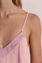 Carica l'immagine nel visualizzatore di Gallery, top scollo a V - mimì muà - rosa
