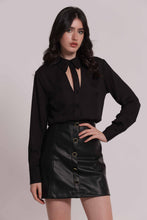 Carica l'immagine nel visualizzatore di Gallery, camicia in georgette con cut out  - mimì muà - nero
