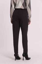 Carica l'immagine nel visualizzatore di Gallery, pantalone sigaretta con elastico dietro - mimì muà - piombo
