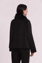 Carica l'immagine nel visualizzatore di Gallery, cappotto corto con collo effetto pelliccia - mimì muà -  nero
