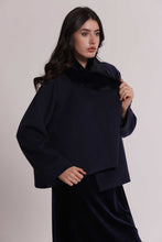 Carica l'immagine nel visualizzatore di Gallery, cappotto corto con collo effetto pelliccia - mimì muà -  blu
