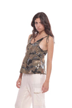 Carica l&#39;immagine nel visualizzatore di Gallery, top con motivo militare n paillettes - mimì muà - verde militare
