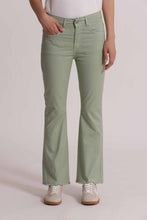 Carica l'immagine nel visualizzatore di Gallery, pantalone cropped flare in bengalina  - mimì muà - verde acqua
