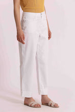 Carica l'immagine nel visualizzatore di Gallery, jeans cropped con risvoltino bianco  - mimì muà - bianco
