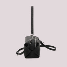Carica l'immagine nel visualizzatore di Gallery, borsa a spalla con piccole borchie - mimì muà - nero
