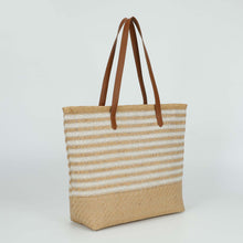 Carica l&#39;immagine nel visualizzatore di Gallery, borsa shopper a righe in straw paper - mimì muà - cuoio
