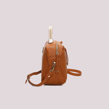 Carica l'immagine nel visualizzatore di Gallery, borsa a bauletto con manico intrecciato - mimì muà - cuoio
