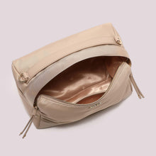 Carica l'immagine nel visualizzatore di Gallery, borsa a bauletto in nylon  - mimì muà - taupè
