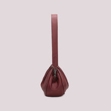 Carica l'immagine nel visualizzatore di Gallery, borsa clutch morbida con chiusura a sfere - mimì muà  -  bordeaux
