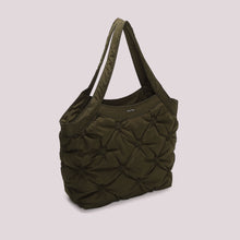 Carica l'immagine nel visualizzatore di Gallery, borsa shopping effetto piumino - mimì muà -  verde militare
