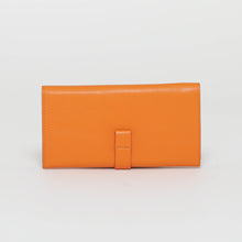 Carica l&#39;immagine nel visualizzatore di Gallery, portafoglio grande con patta basic - mimì muà - arancio - z200862
