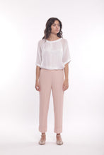 Carica l&#39;immagine nel visualizzatore di Gallery, pantalone cropped con elastico dietro in cadì - mimì muà - cipria
