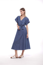 Carica l&#39;immagine nel visualizzatore di Gallery, abito lungo in chambray con cintura in vita - mimì muà - blu
