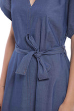 Carica l&#39;immagine nel visualizzatore di Gallery, abito lungo in chambray con cintura in vita - mimì muà - blu
