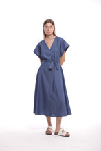 Carica l&#39;immagine nel visualizzatore di Gallery, abito lungo in chambray con cintura in vita - mimì muà - blu
