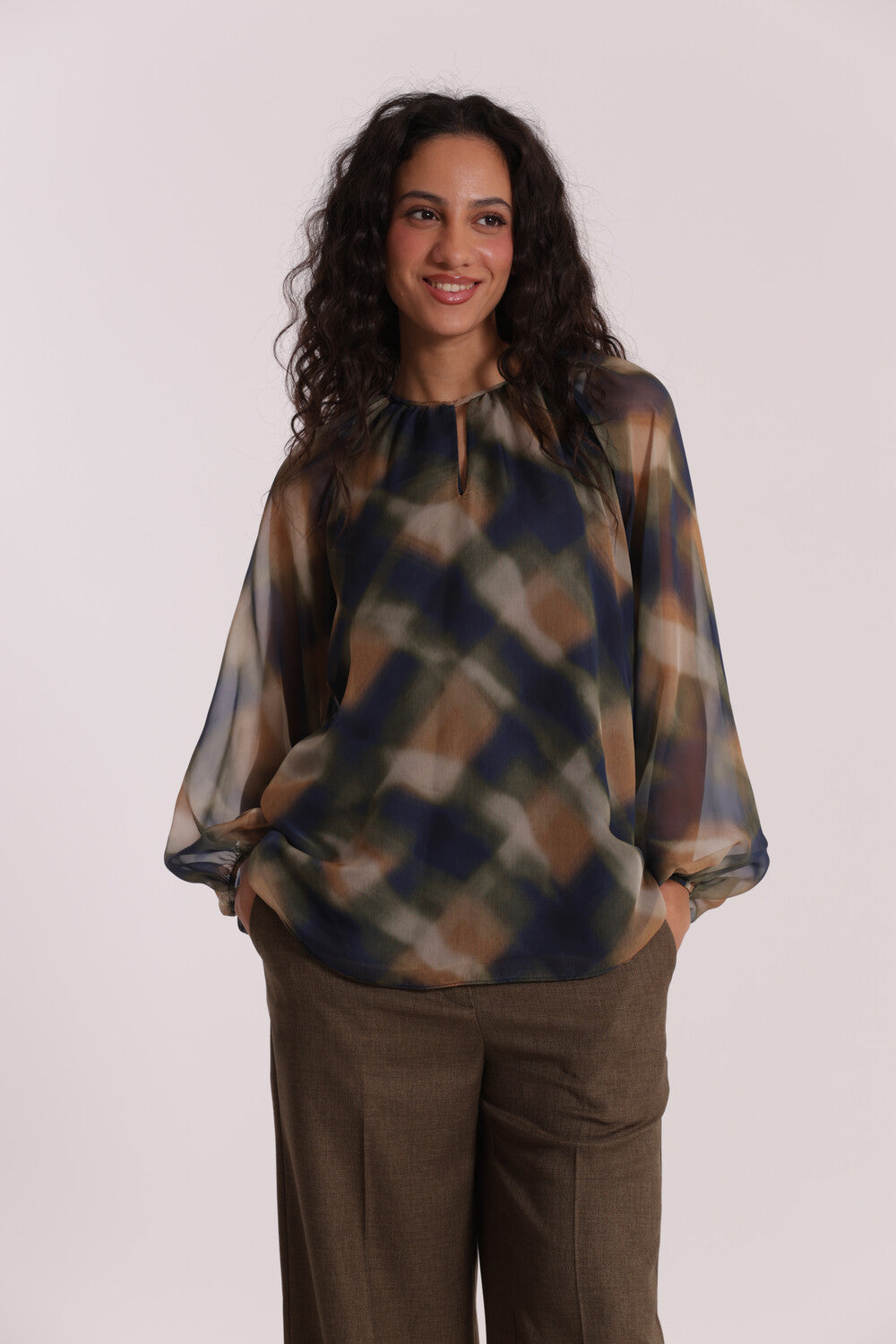 blusa scollo tondo fantasia check - mimì muà - blu cammello