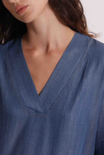 Carica l'immagine nel visualizzatore di Gallery, blusa a maniche corte  - mimì muà - denim

