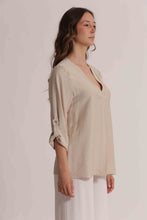 Carica l'immagine nel visualizzatore di Gallery, blusa con maniche 3/4  - mimì muà - beige
