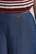 Carica l'immagine nel visualizzatore di Gallery, pantalone lungo in denim  - mimì muà - denim
